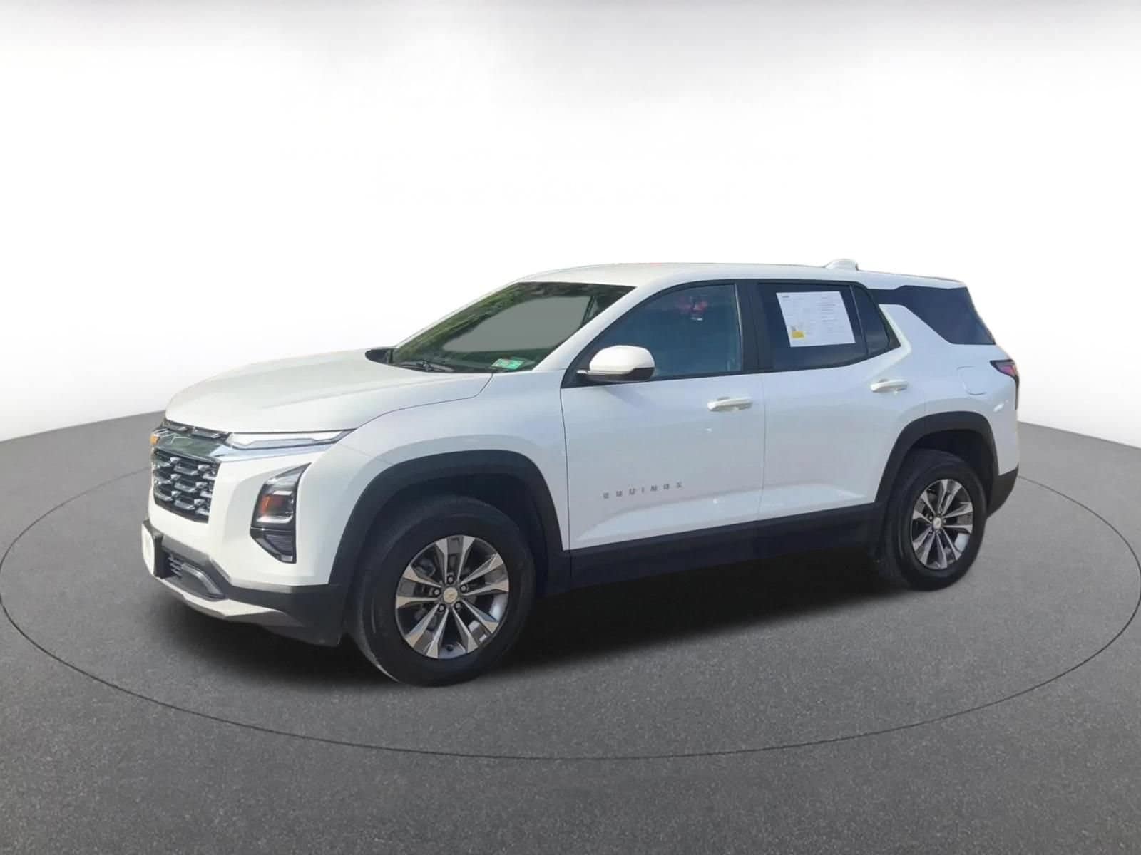 Thumbnail: 2025 Chevrolet Equinox - 8