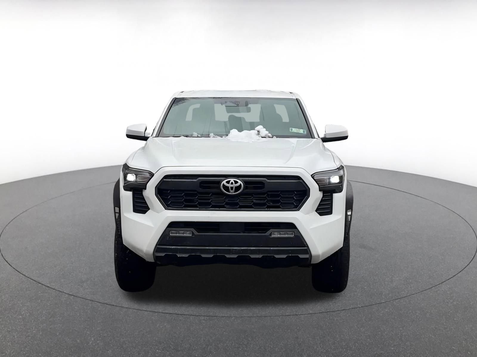 Thumbnail: 2025 Toyota Tacoma - 4