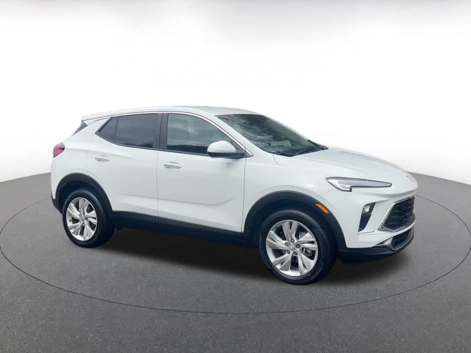 Thumbnail: 2025 Buick Encore GX - 2