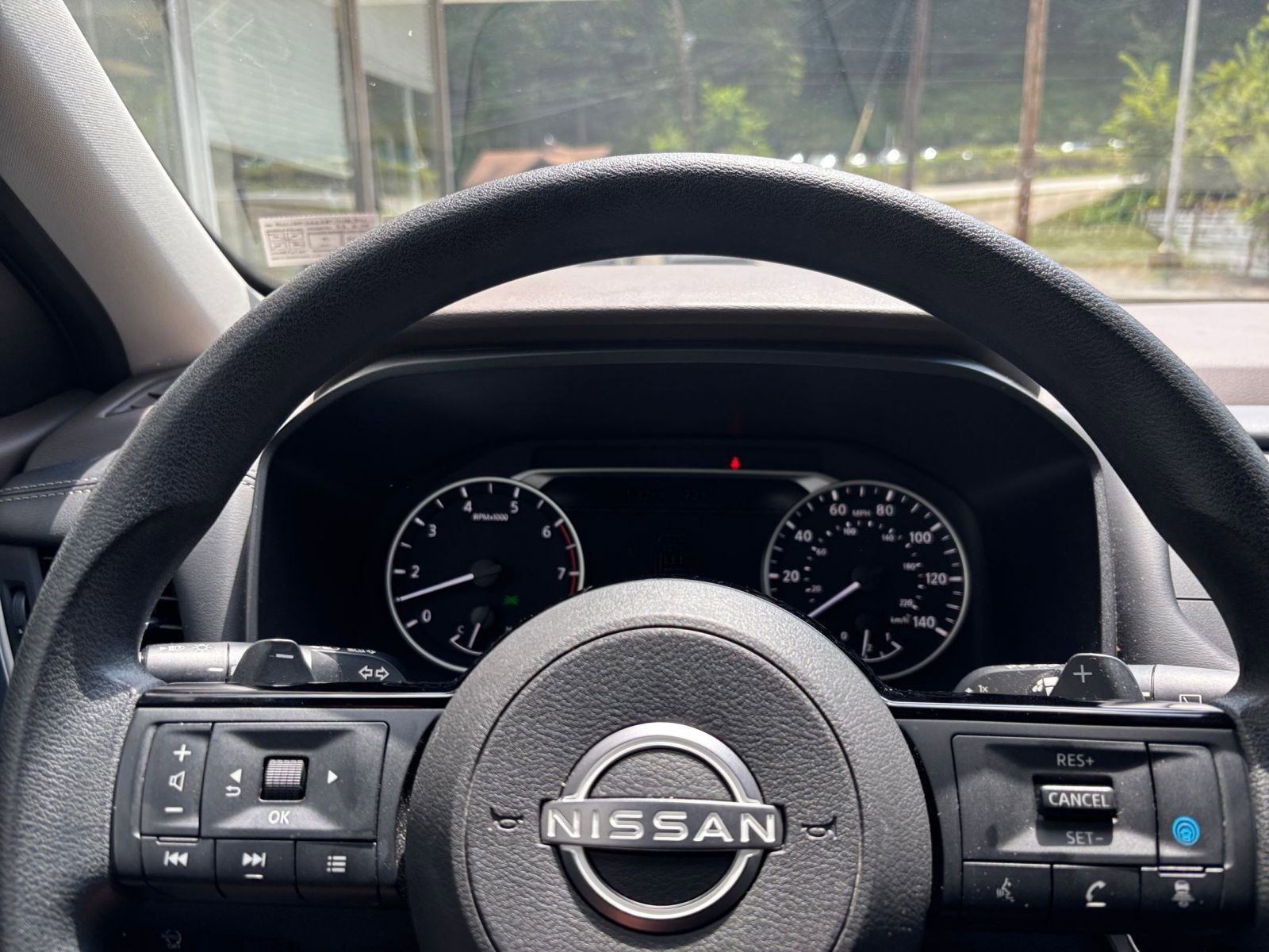 Thumbnail: 2023 Nissan Rogue - 28