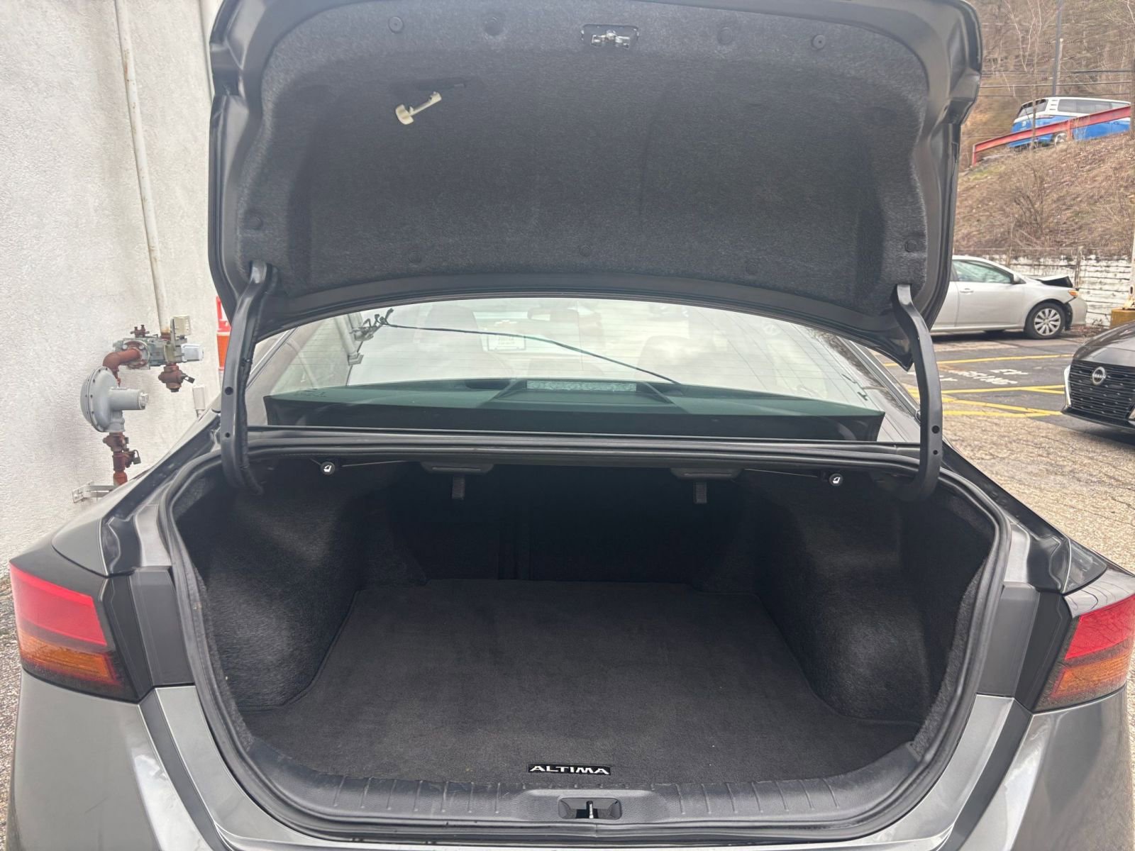 Thumbnail: 2025 Nissan Altima - 33