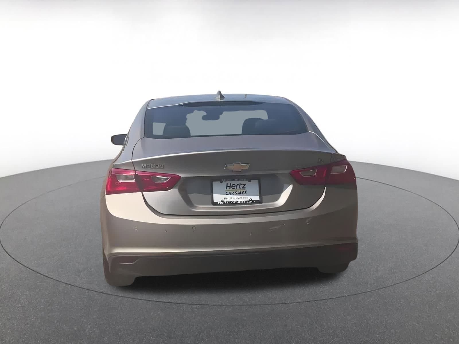 Thumbnail: 2023 Chevrolet Malibu - 12