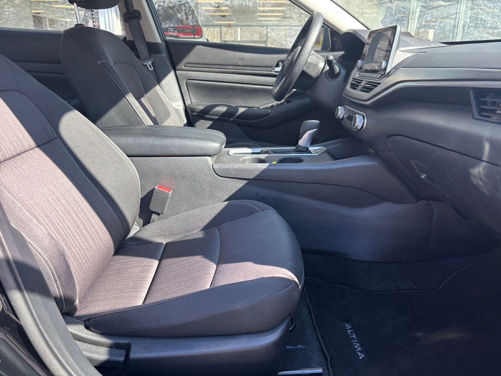 Thumbnail: 2025 Nissan Altima - 28