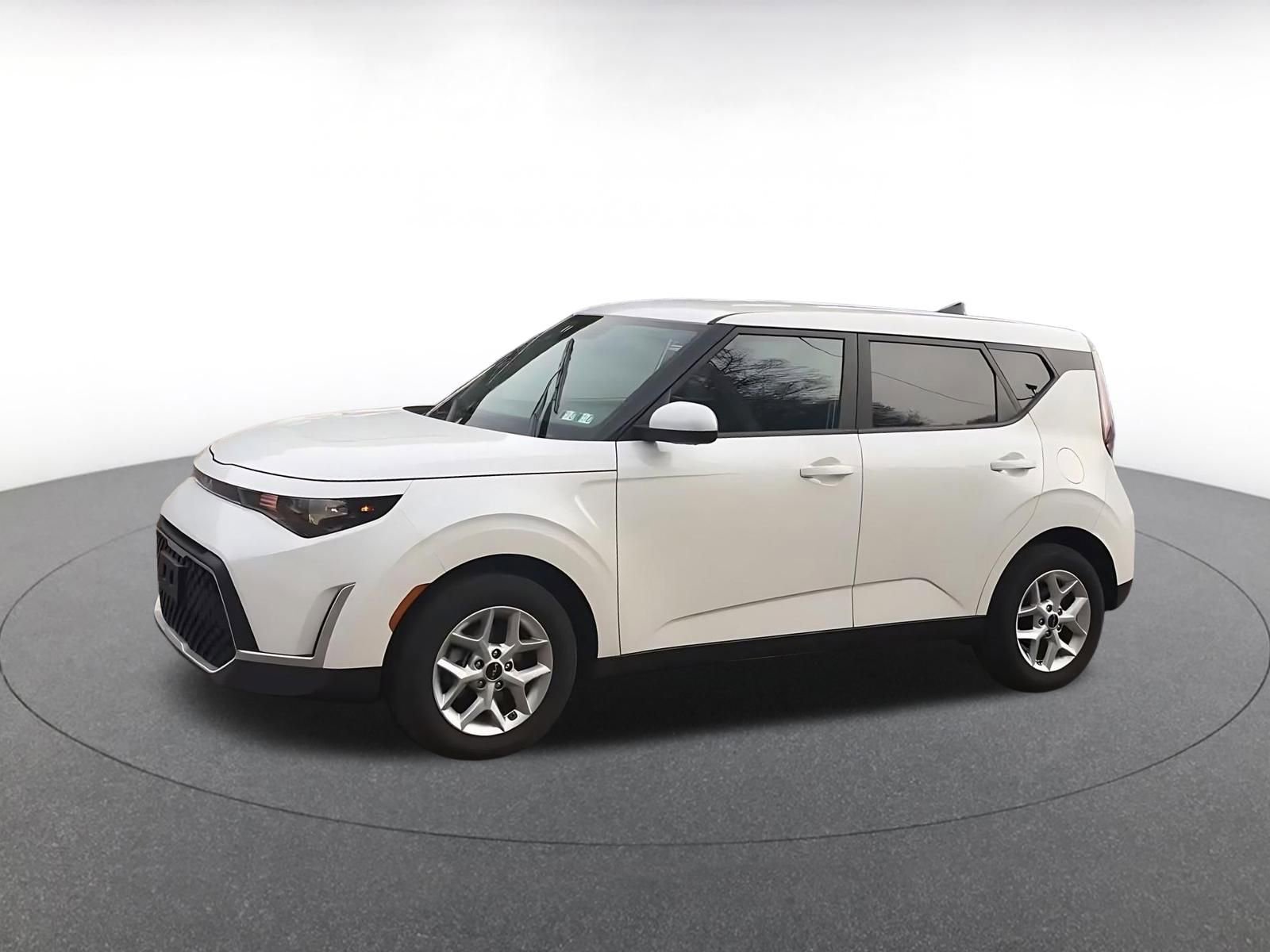 Thumbnail: 2025 Kia Soul - 8