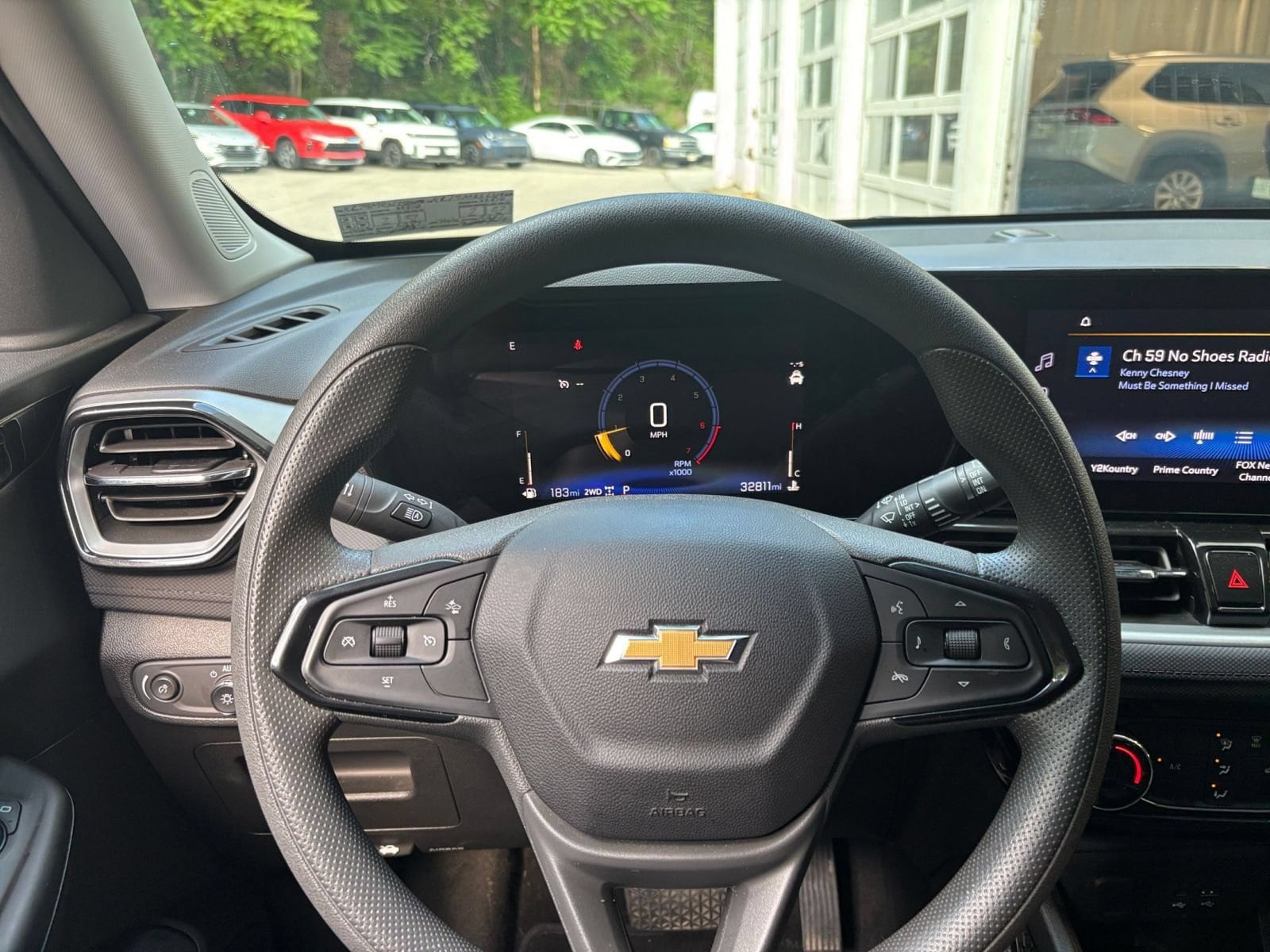 Thumbnail: 2025 Chevrolet TrailBlazer - 27