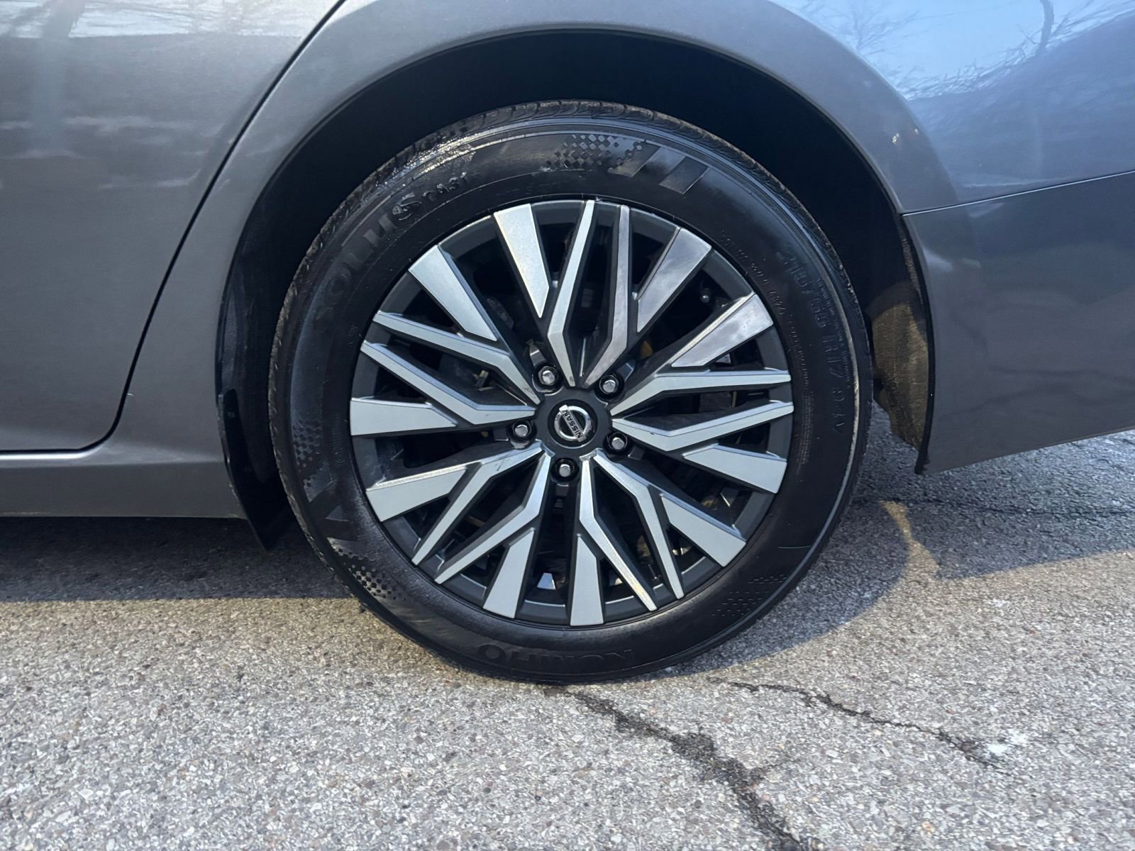 Thumbnail: 2025 Nissan Altima - 31