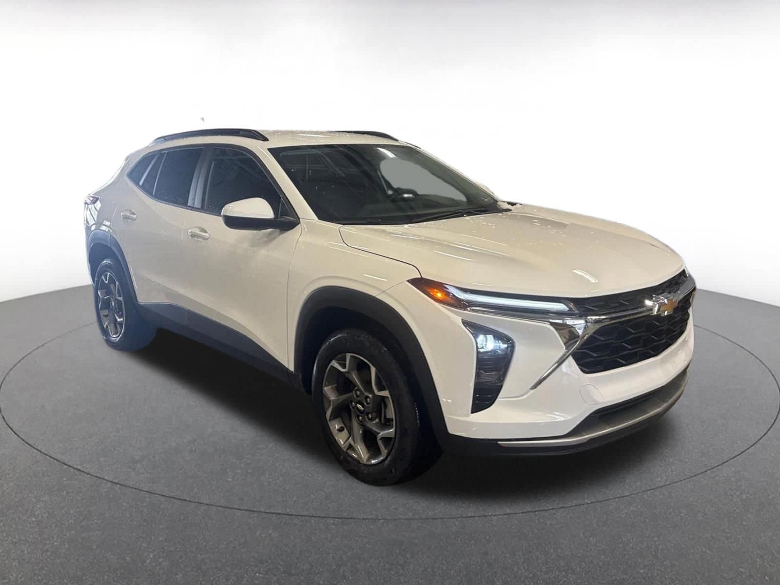 Thumbnail: 2025 Chevrolet Trax - 1