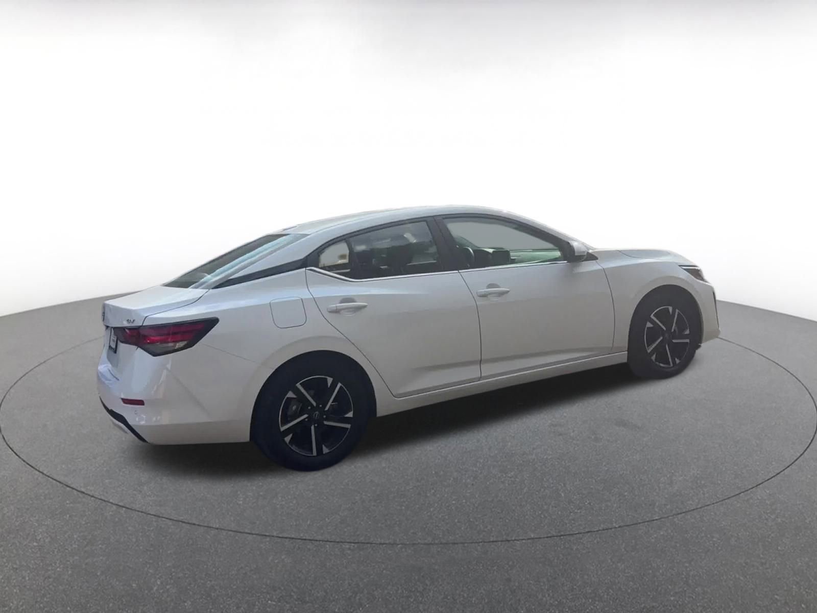 Thumbnail: 2024 Nissan Sentra - 15