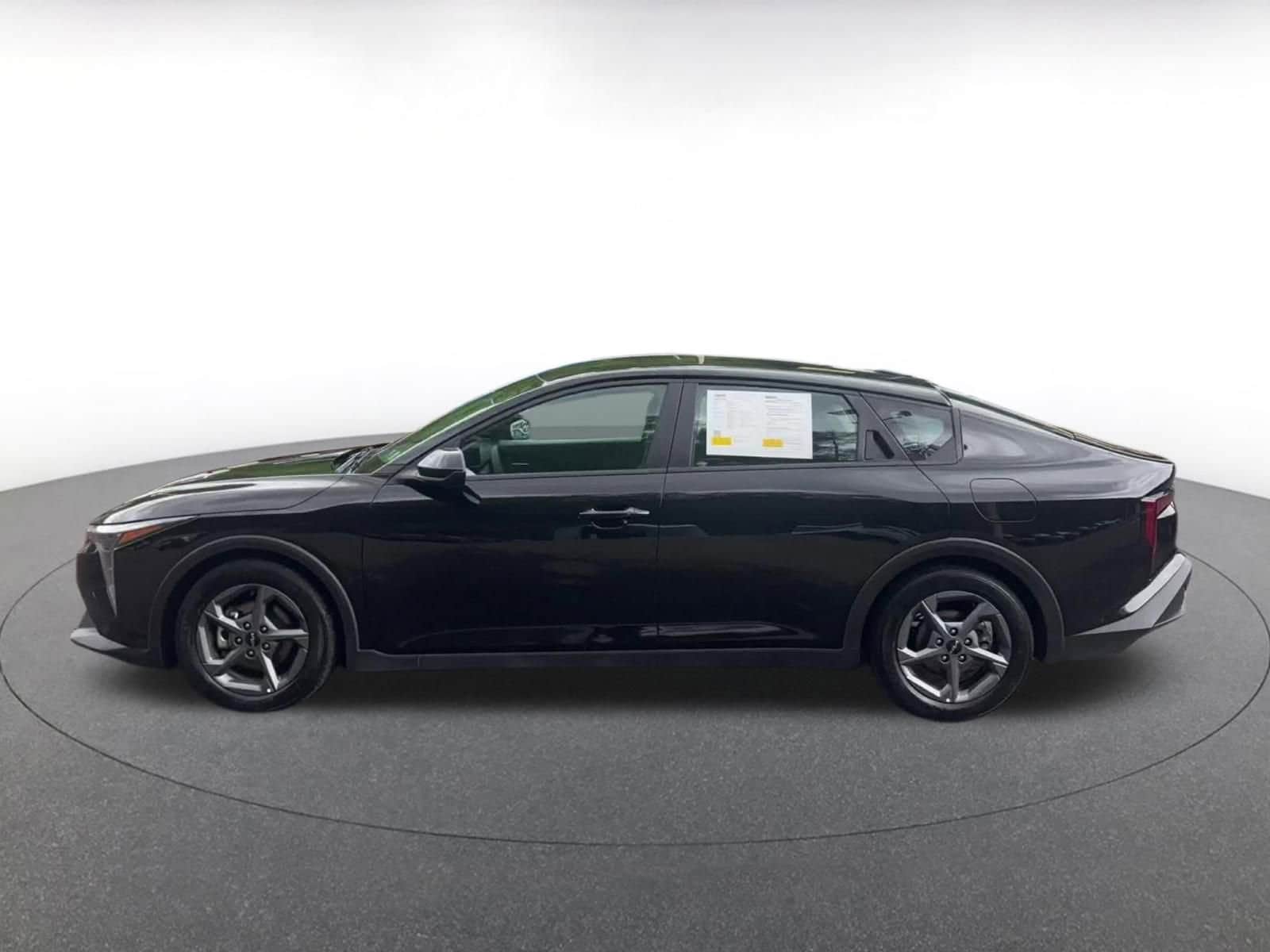 Thumbnail: 2025 Kia K4 - 9