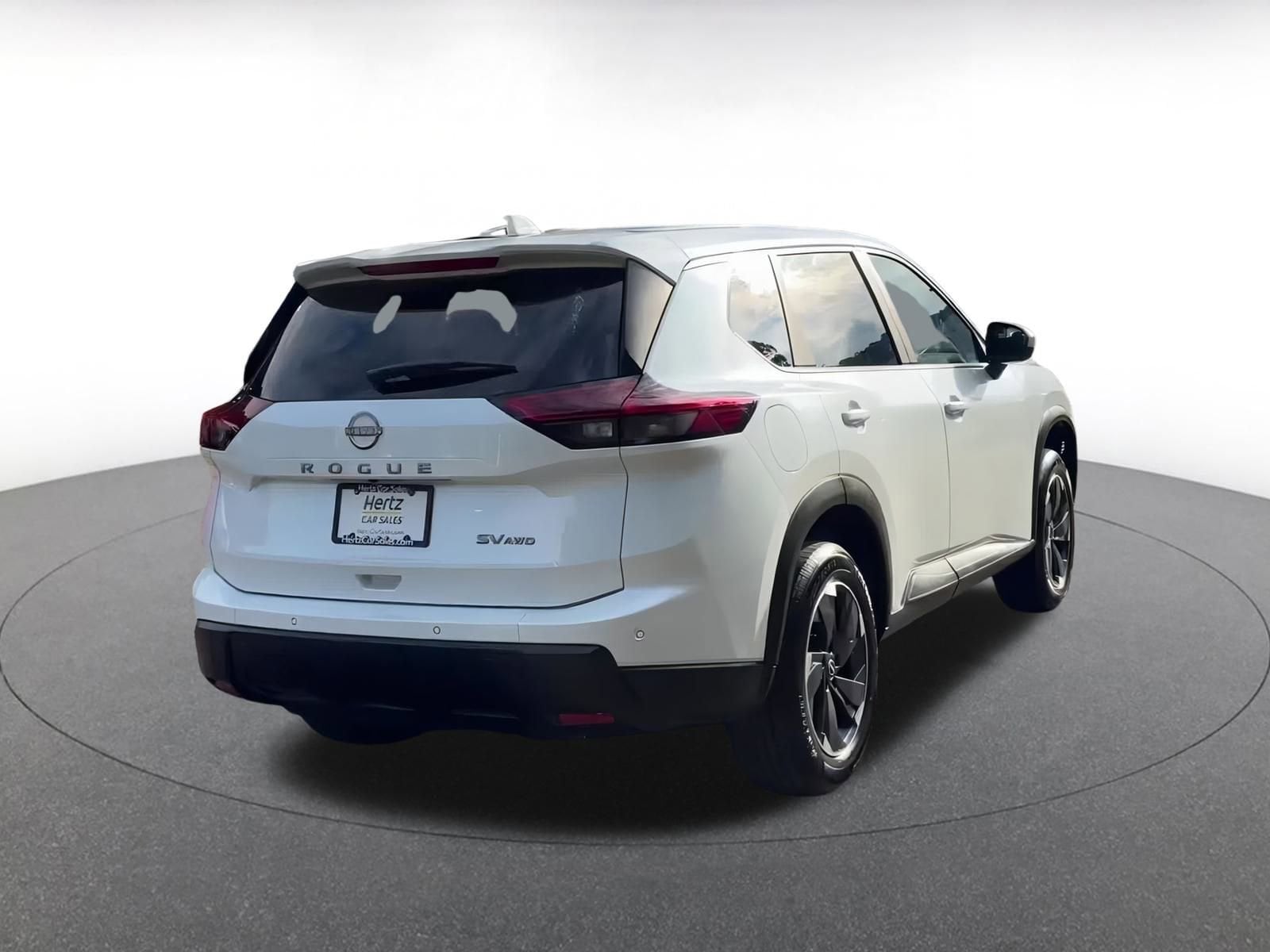 Thumbnail: 2024 Nissan Rogue - 13