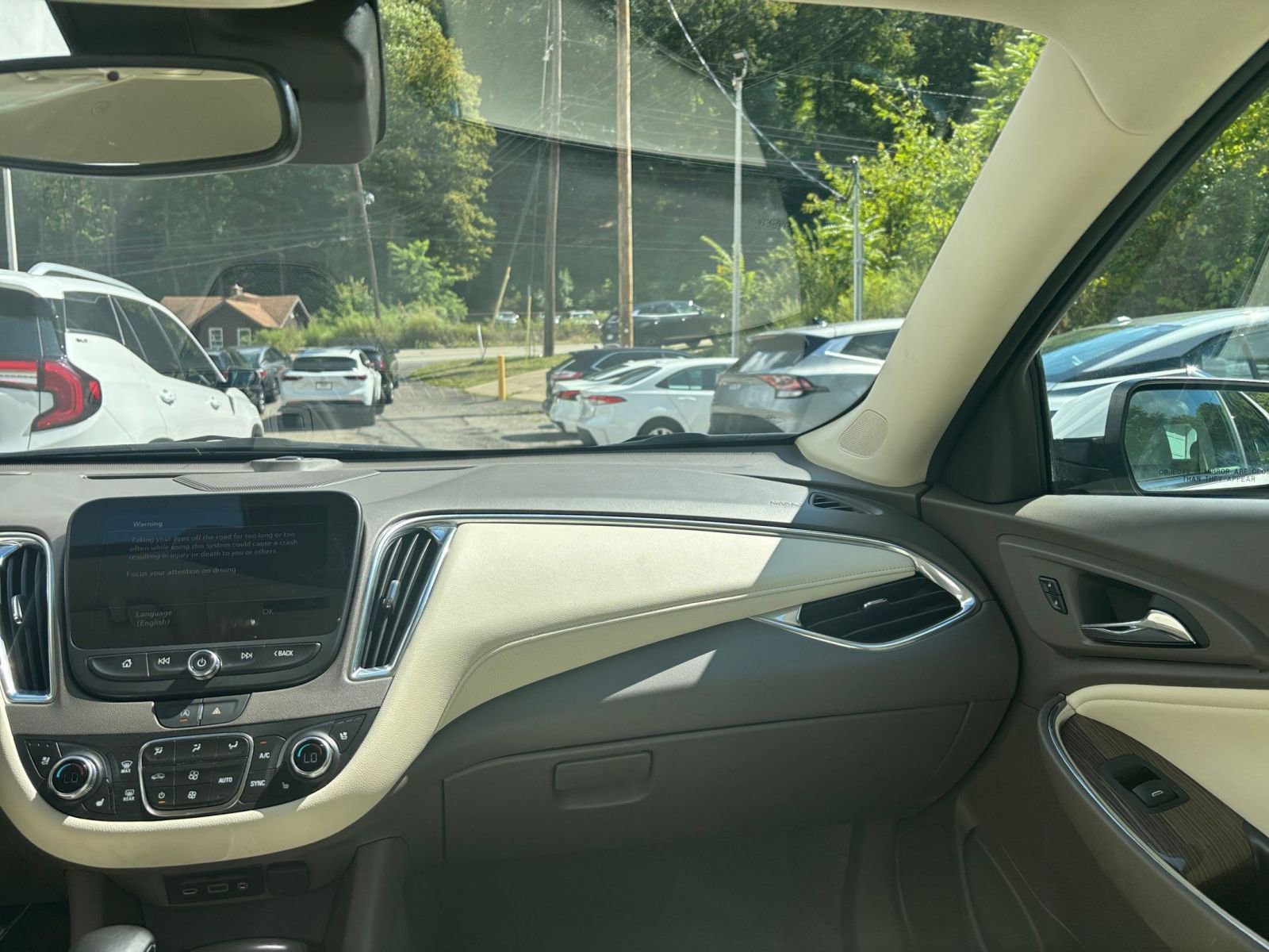 Thumbnail: 2024 Chevrolet Malibu - 35