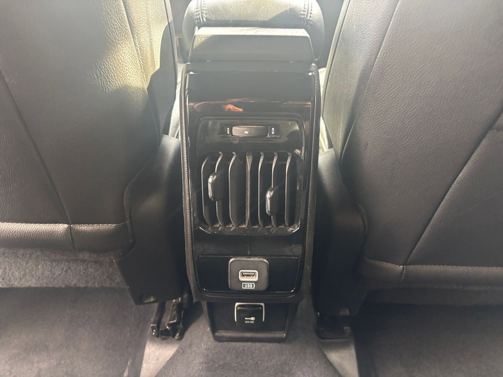 Thumbnail: 2025 Jeep Compass - 23