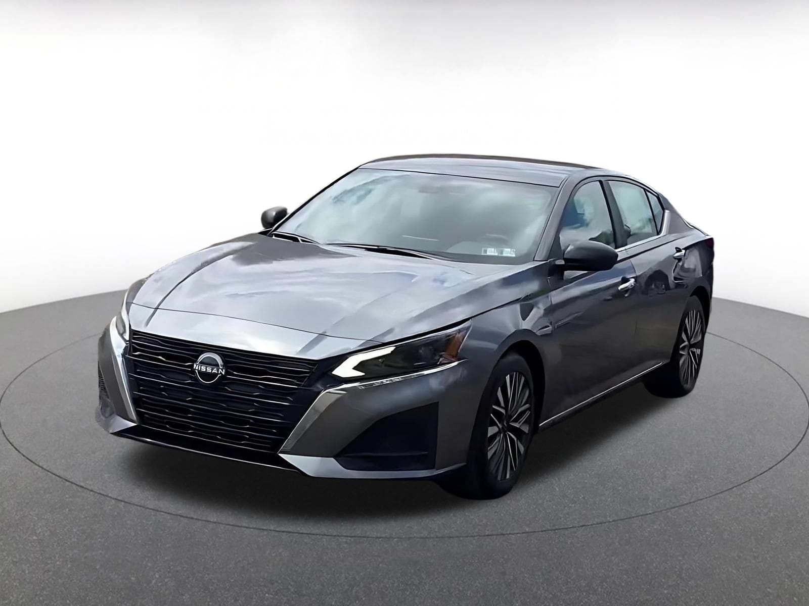 Thumbnail: 2025 Nissan Altima - 5