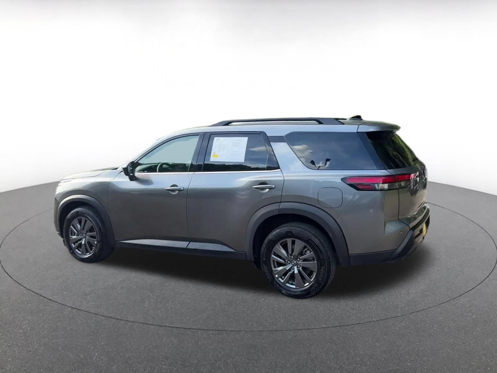 Thumbnail: 2026 Nissan Pathfinder - 9
