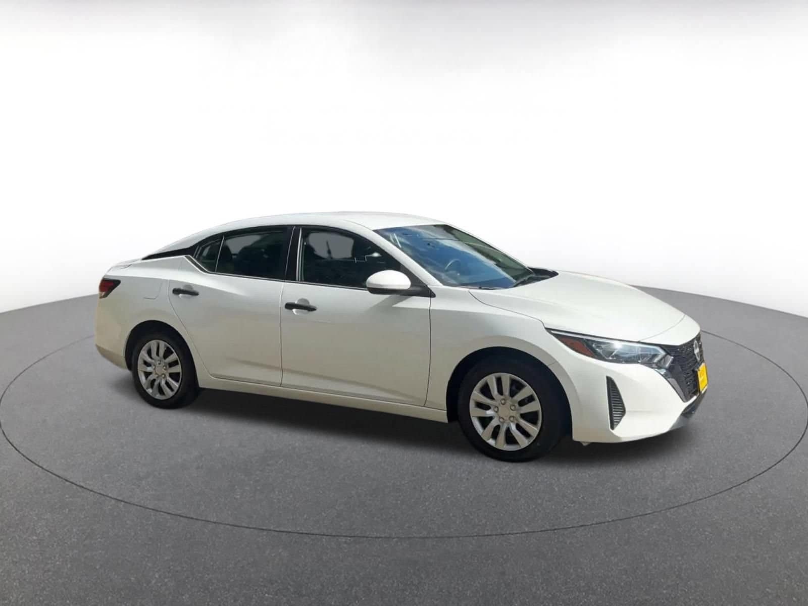 Thumbnail: 2025 Nissan Sentra - 2