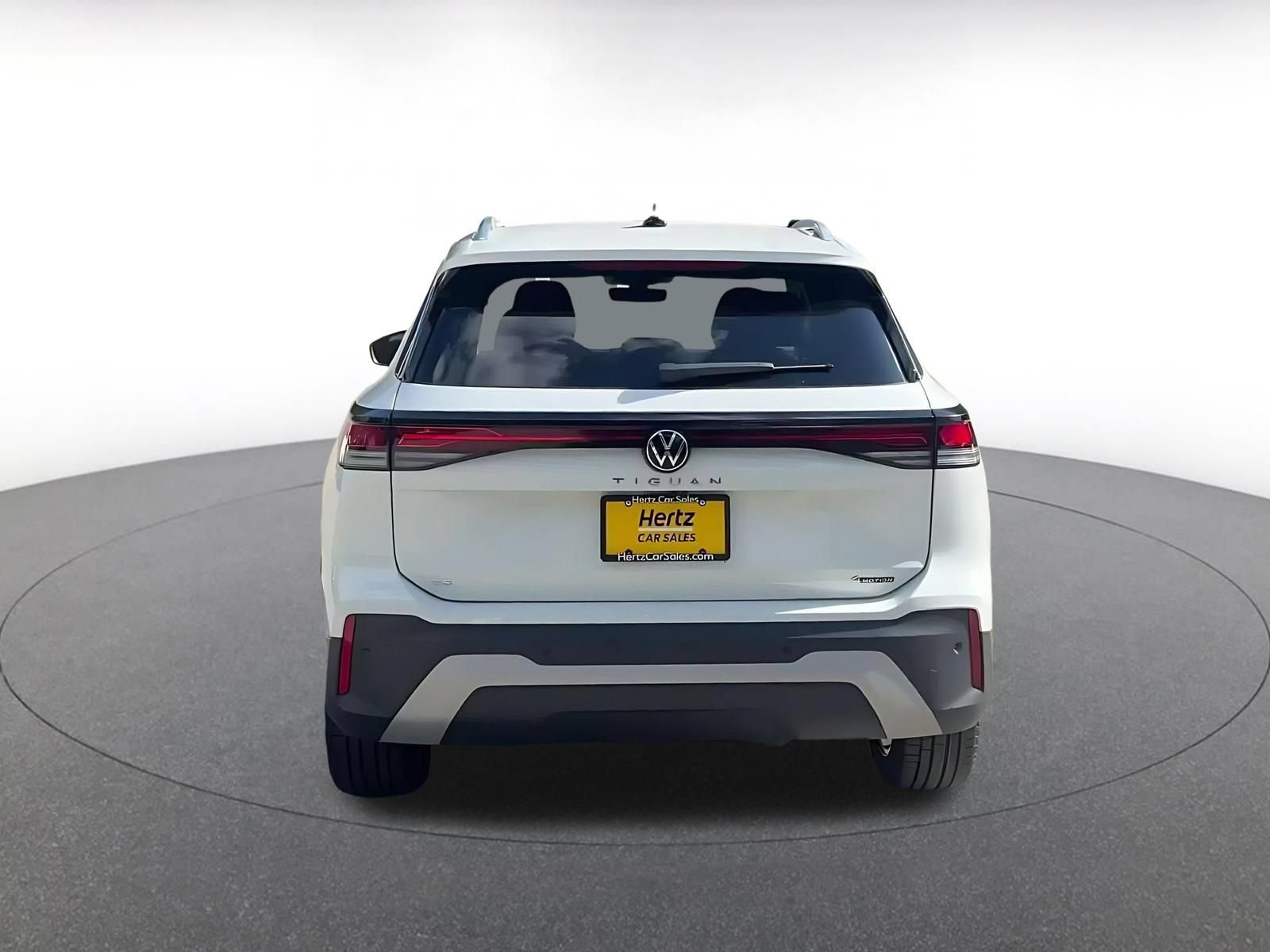 Thumbnail: 2026 Volkswagen Tiguan - 12