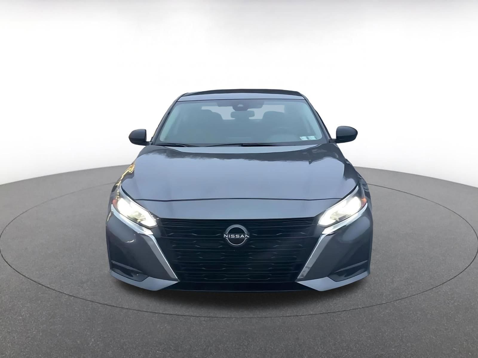 Thumbnail: 2025 Nissan Altima - 4