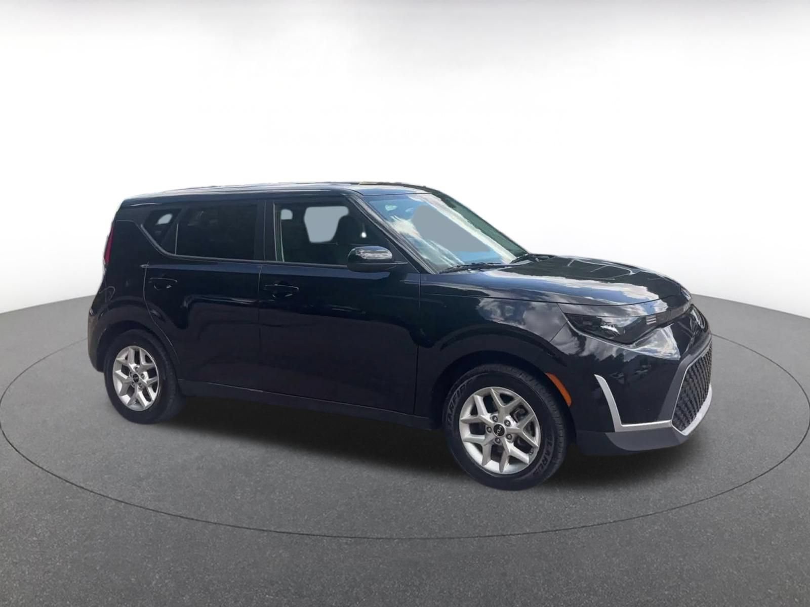 Thumbnail: 2025 Kia Soul - 2