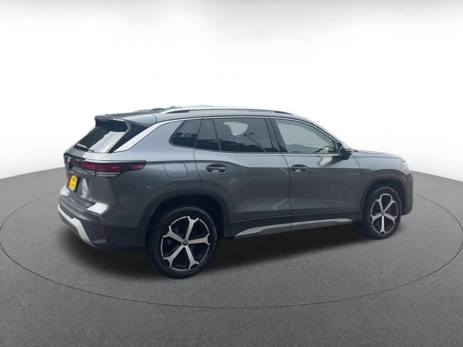 Thumbnail: 2026 Volkswagen Tiguan - 14