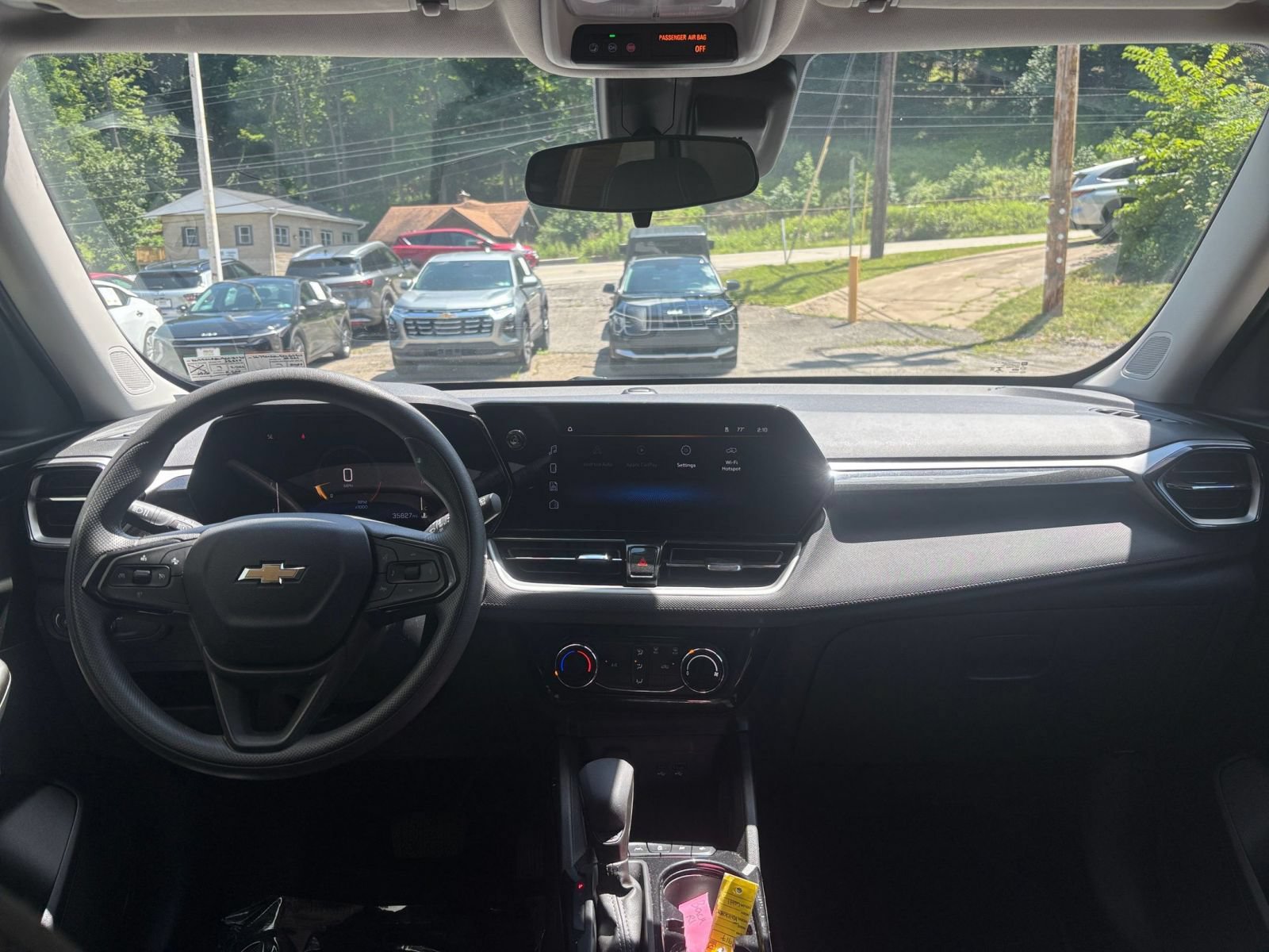 Thumbnail: 2025 Chevrolet TrailBlazer - 32