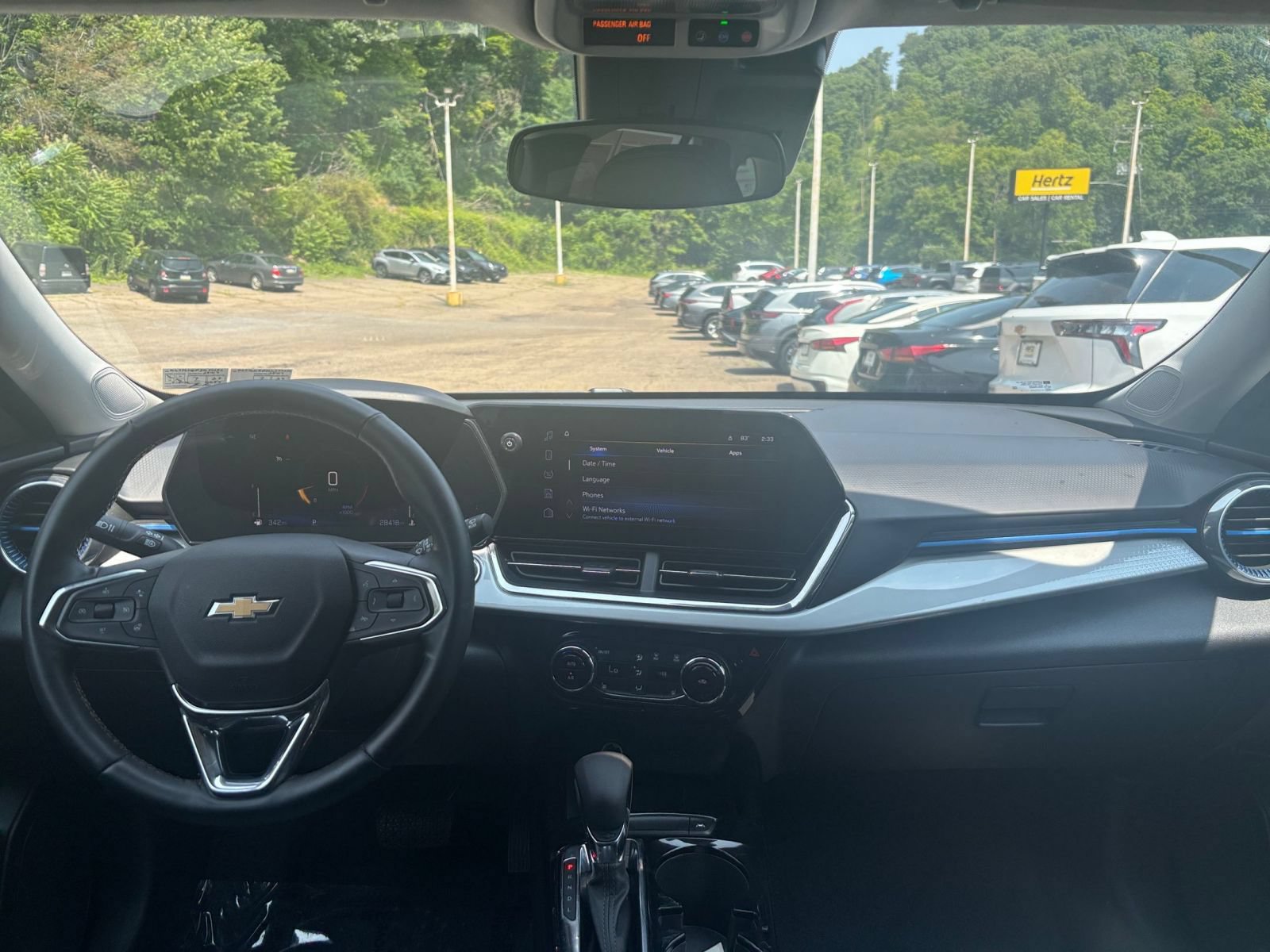 Thumbnail: 2025 Chevrolet Trax - 33
