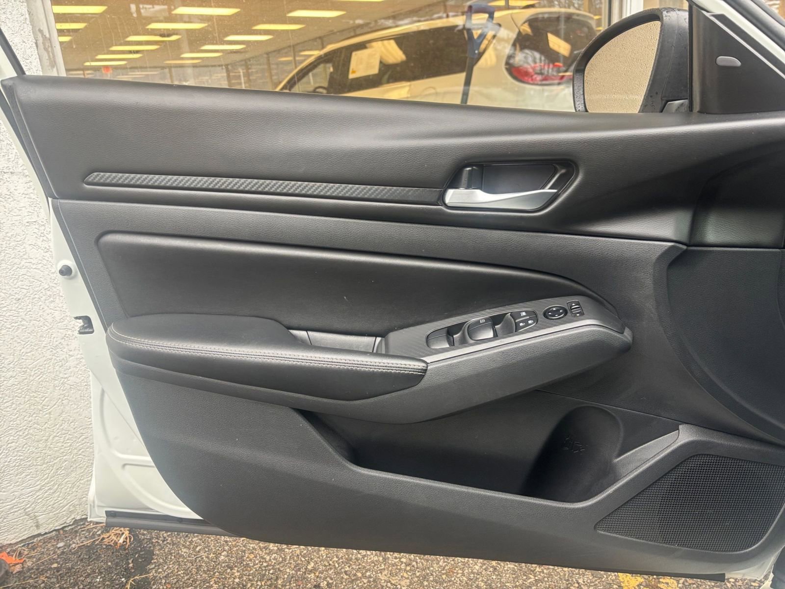 Thumbnail: 2025 Nissan Altima - 18