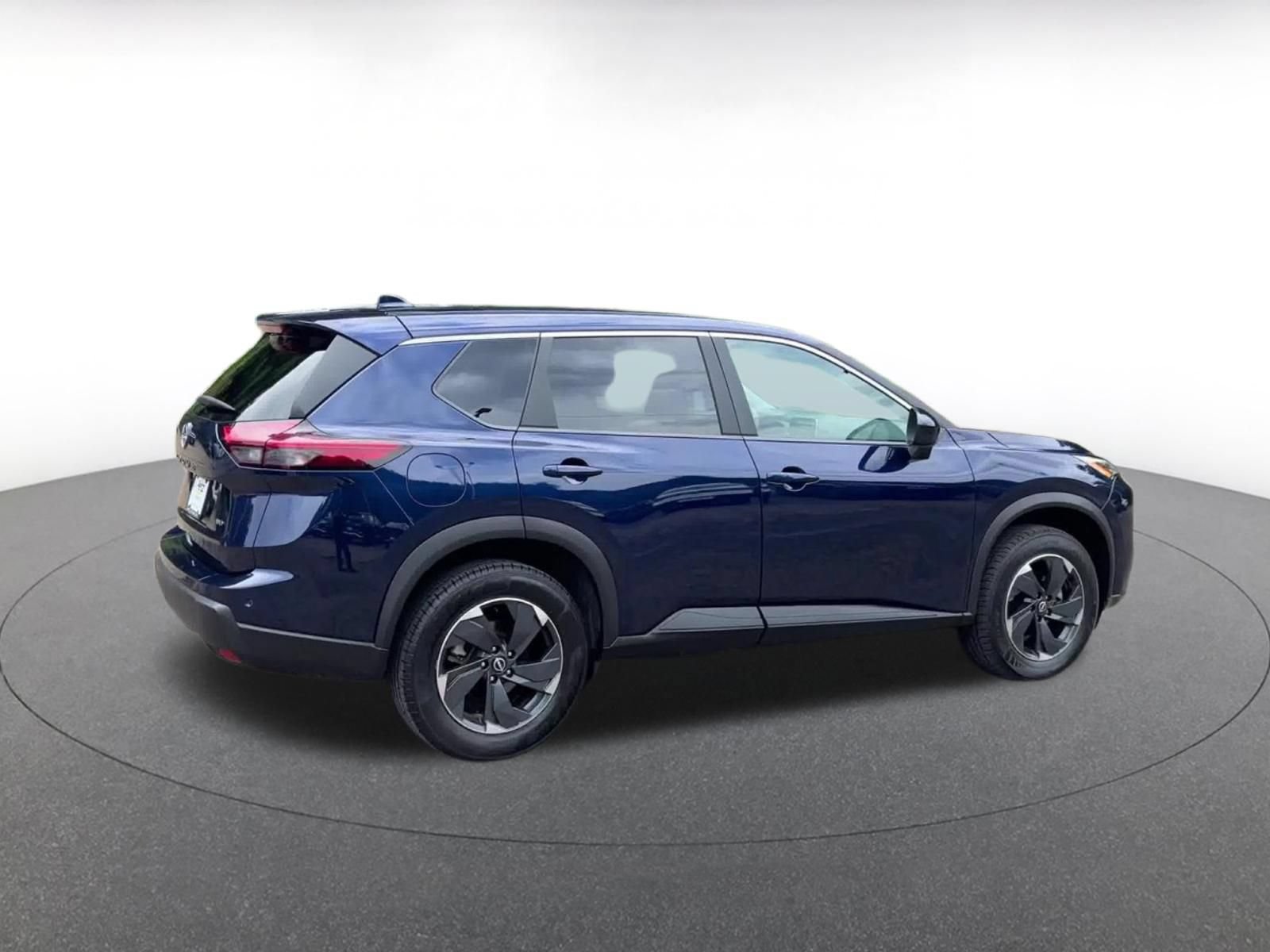 Thumbnail: 2025 Nissan Rogue - 15