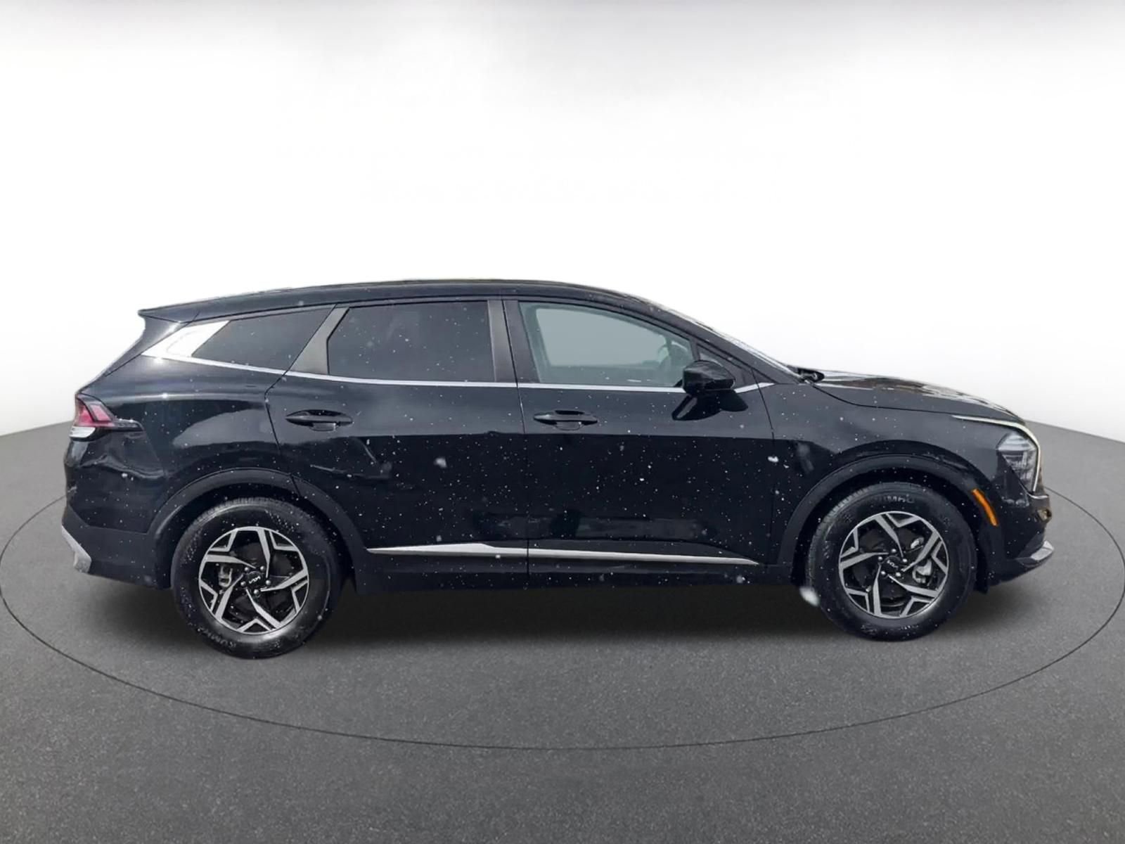 Thumbnail: 2025 Kia Sportage - 16