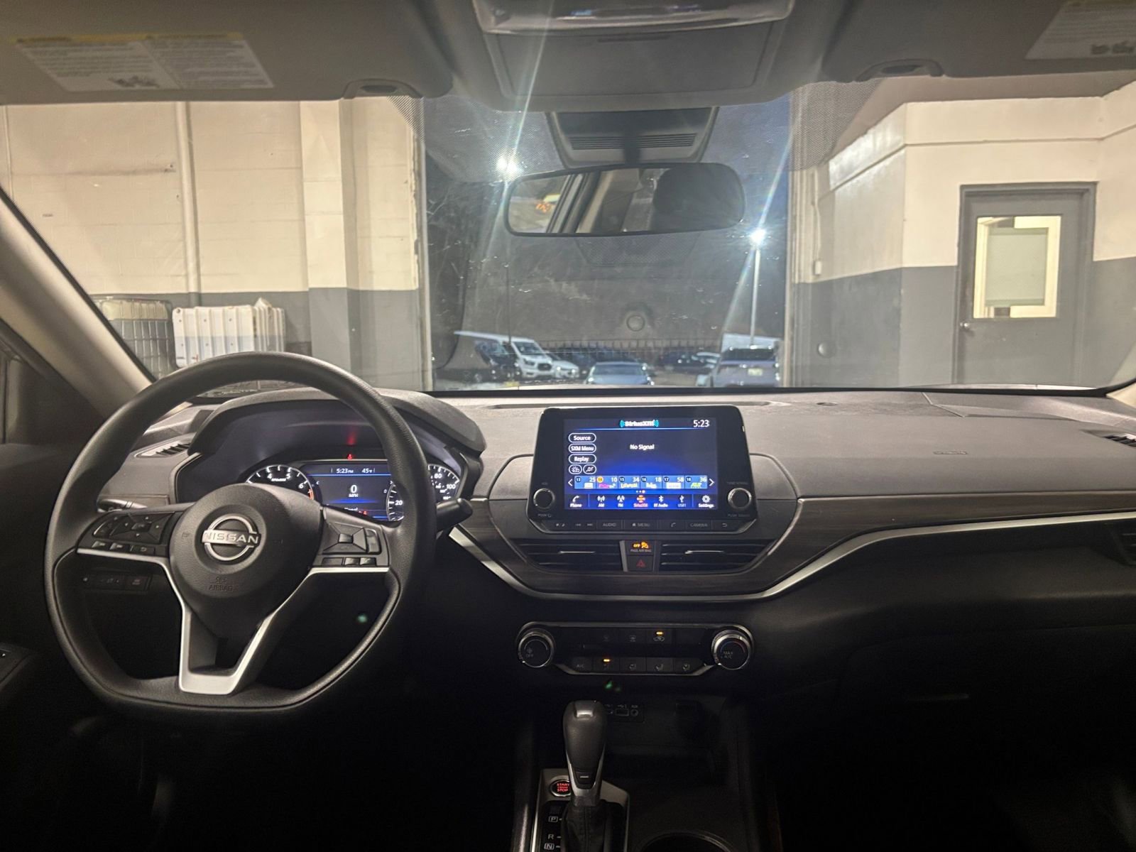 Thumbnail: 2025 Nissan Altima - 33