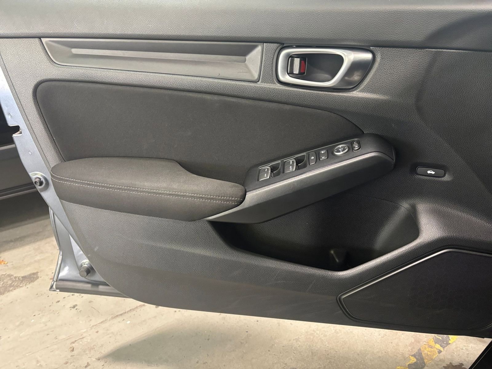 Thumbnail: 2024 Honda Civic - 20