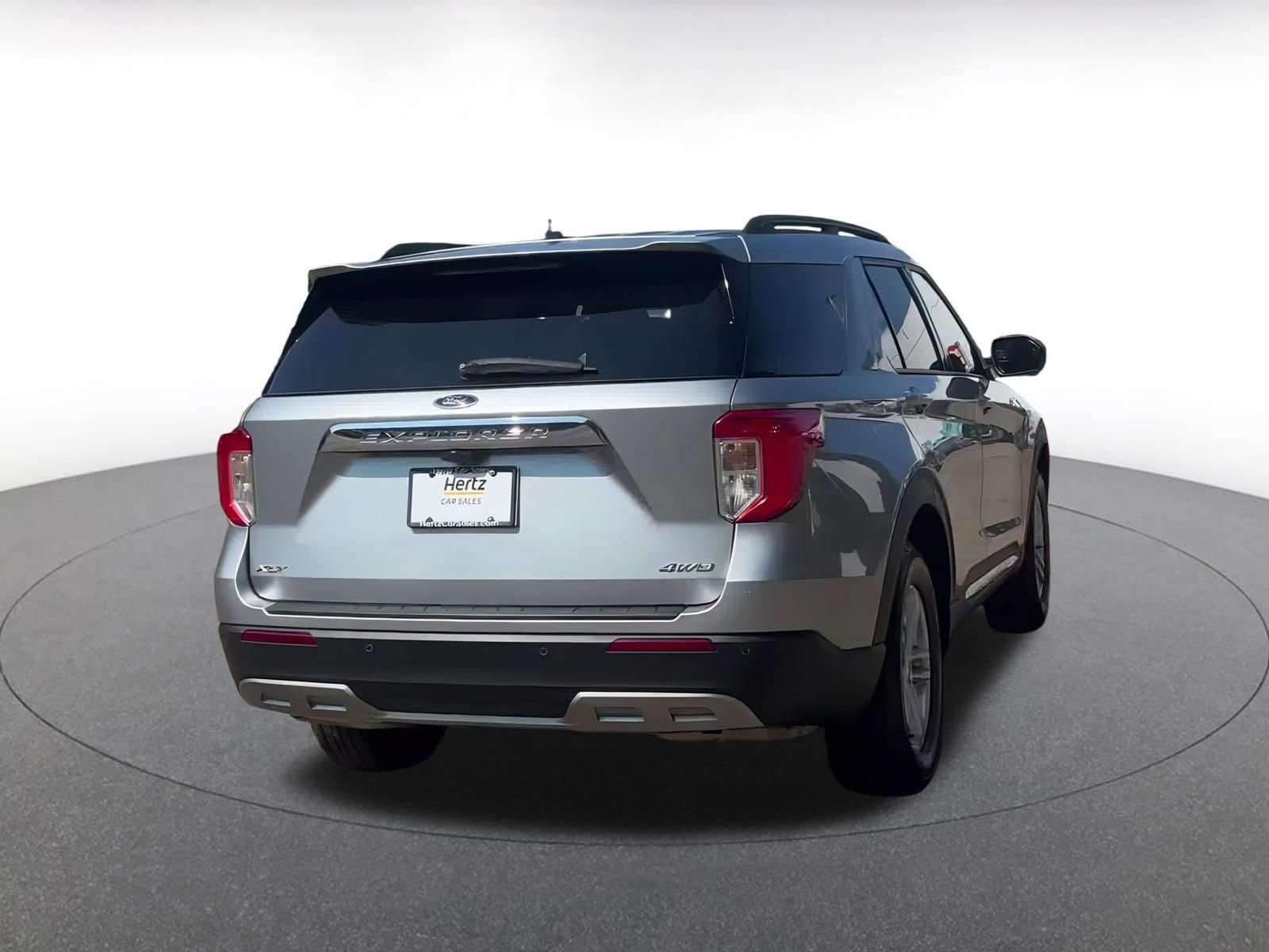 Thumbnail: 2023 Ford Explorer - 12