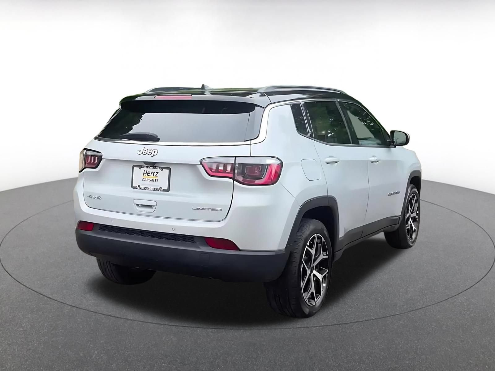 Thumbnail: 2025 Jeep Compass - 14