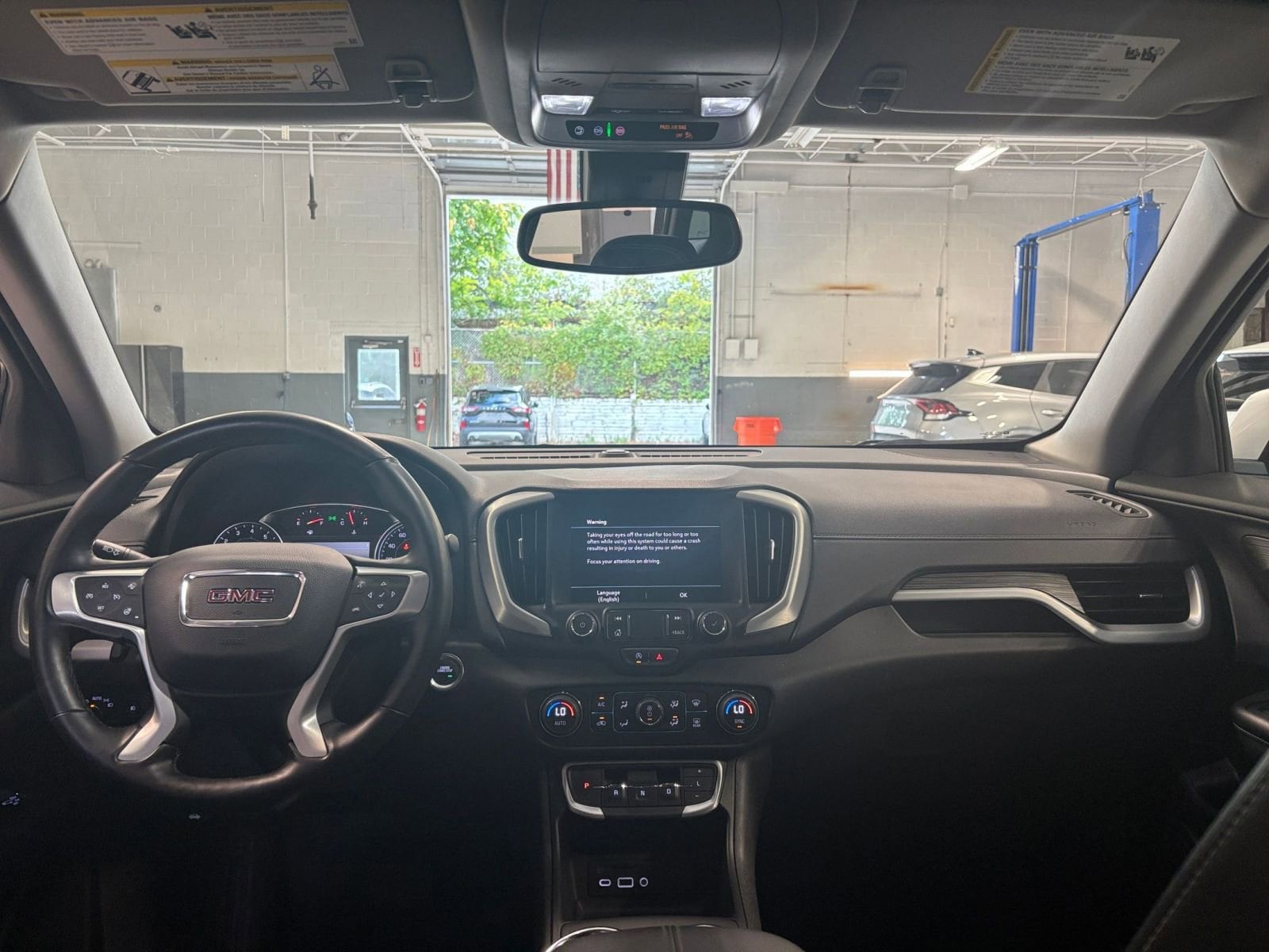 Thumbnail: 2024 GMC Terrain - 34