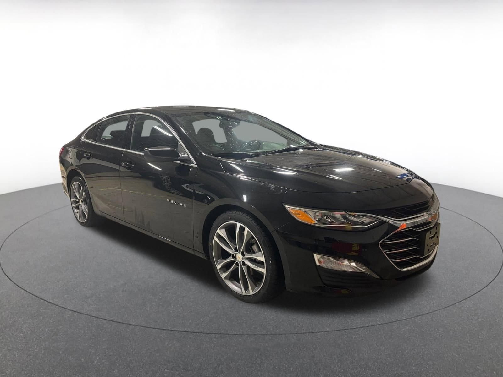 Thumbnail: 2024 Chevrolet Malibu - 1