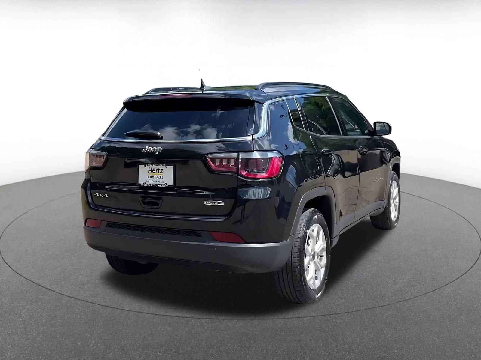 Thumbnail: 2025 Jeep Compass - 15