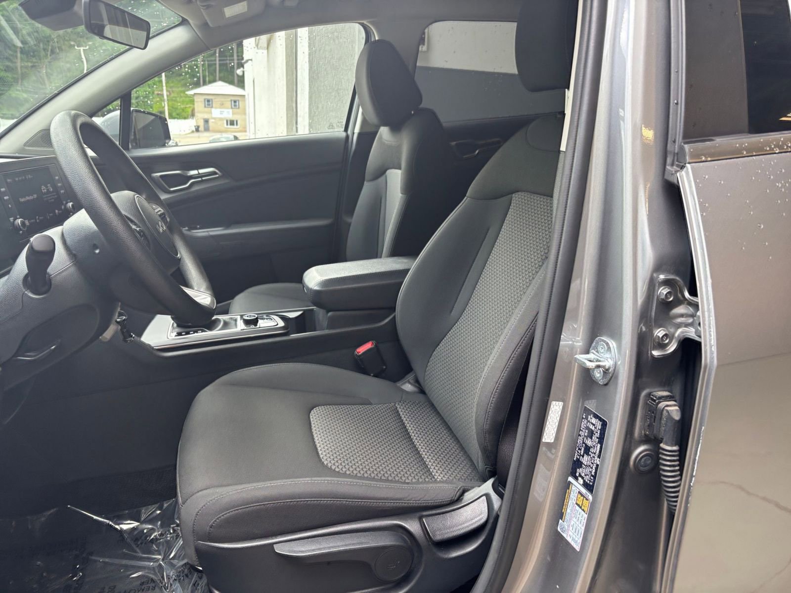 Thumbnail: 2023 Kia Sportage - 34