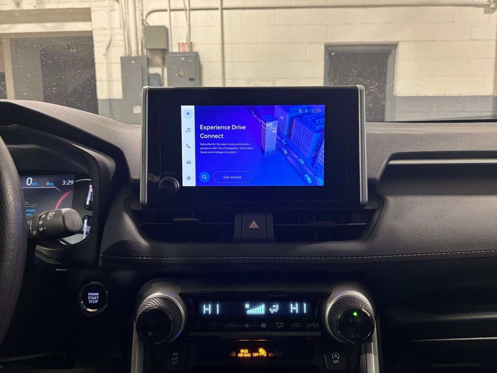 Thumbnail: 2025 Toyota RAV4 - 18