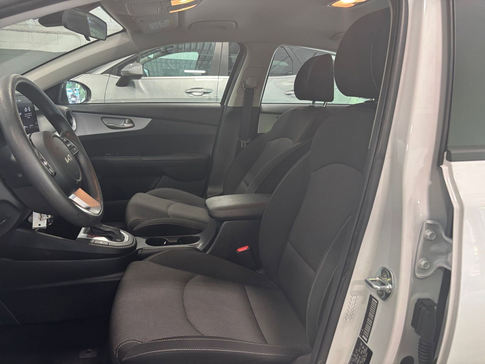 Thumbnail: 2024 Kia Forte - 34