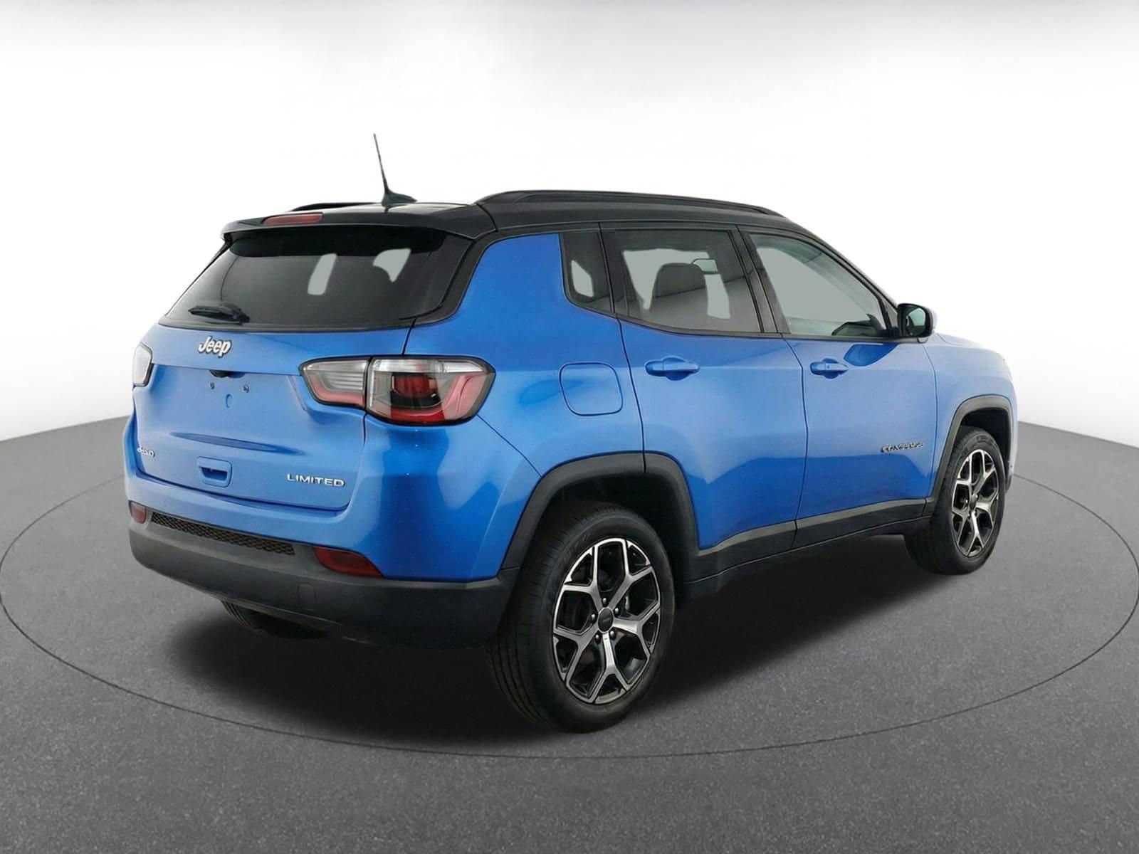 Thumbnail: 2025 Jeep Compass - 11
