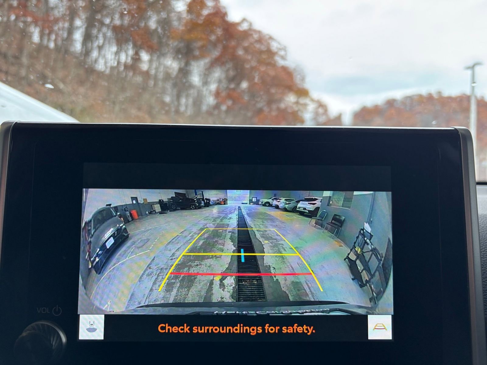 Thumbnail: 2025 Toyota RAV4 - 17