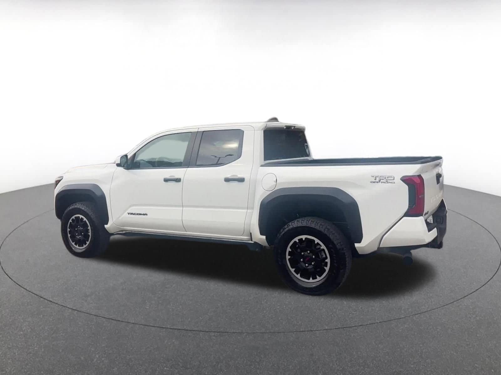 Thumbnail: 2025 Toyota Tacoma - 10