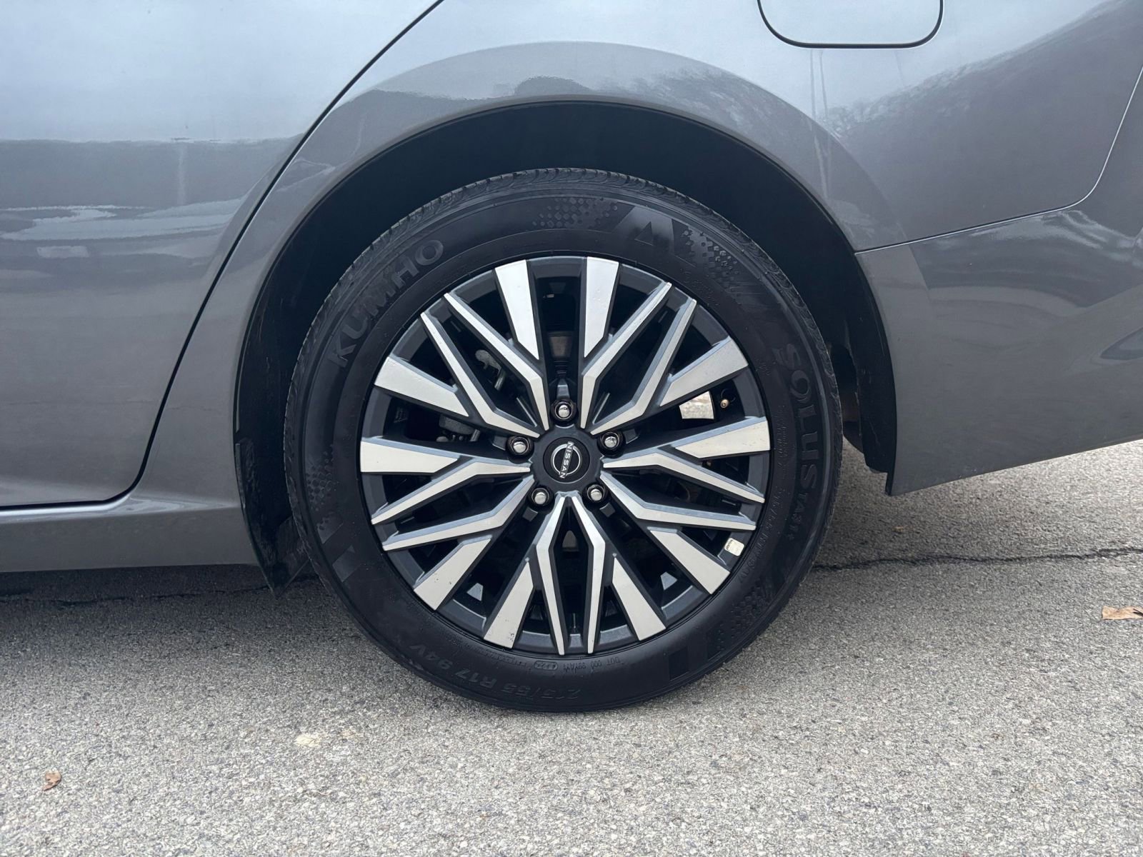 Thumbnail: 2025 Nissan Altima - 30