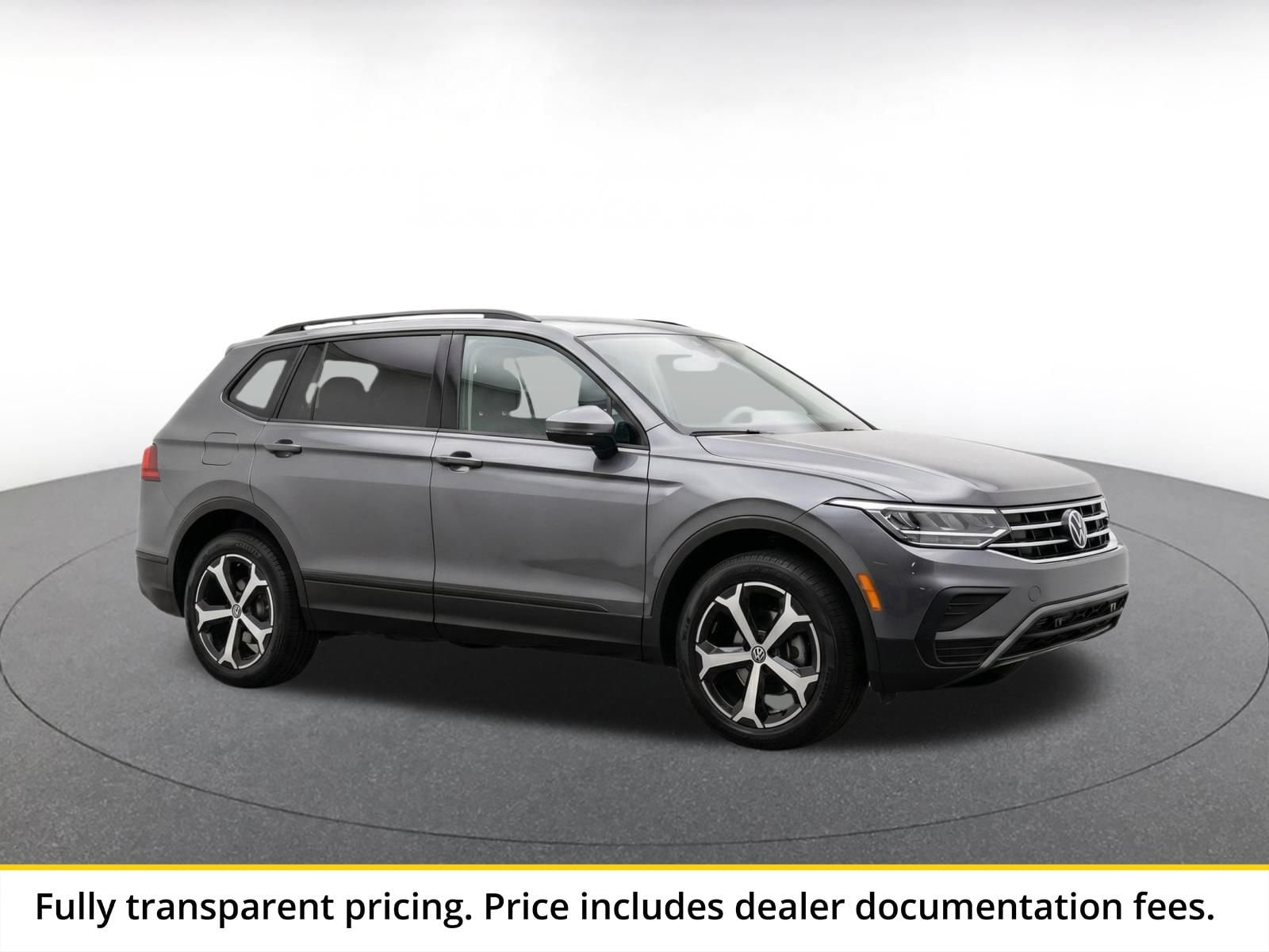 Thumbnail: 2026 Volkswagen Tiguan - 1