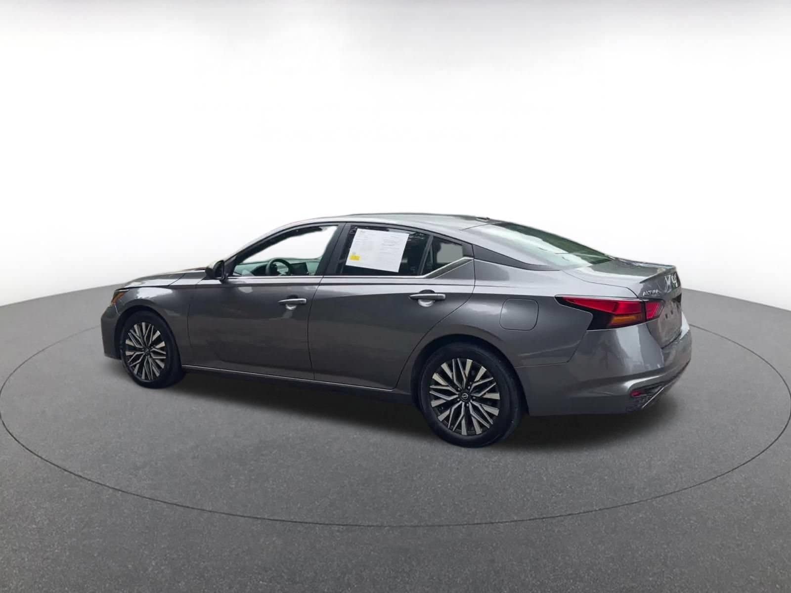 Thumbnail: 2026 Nissan Altima - 9