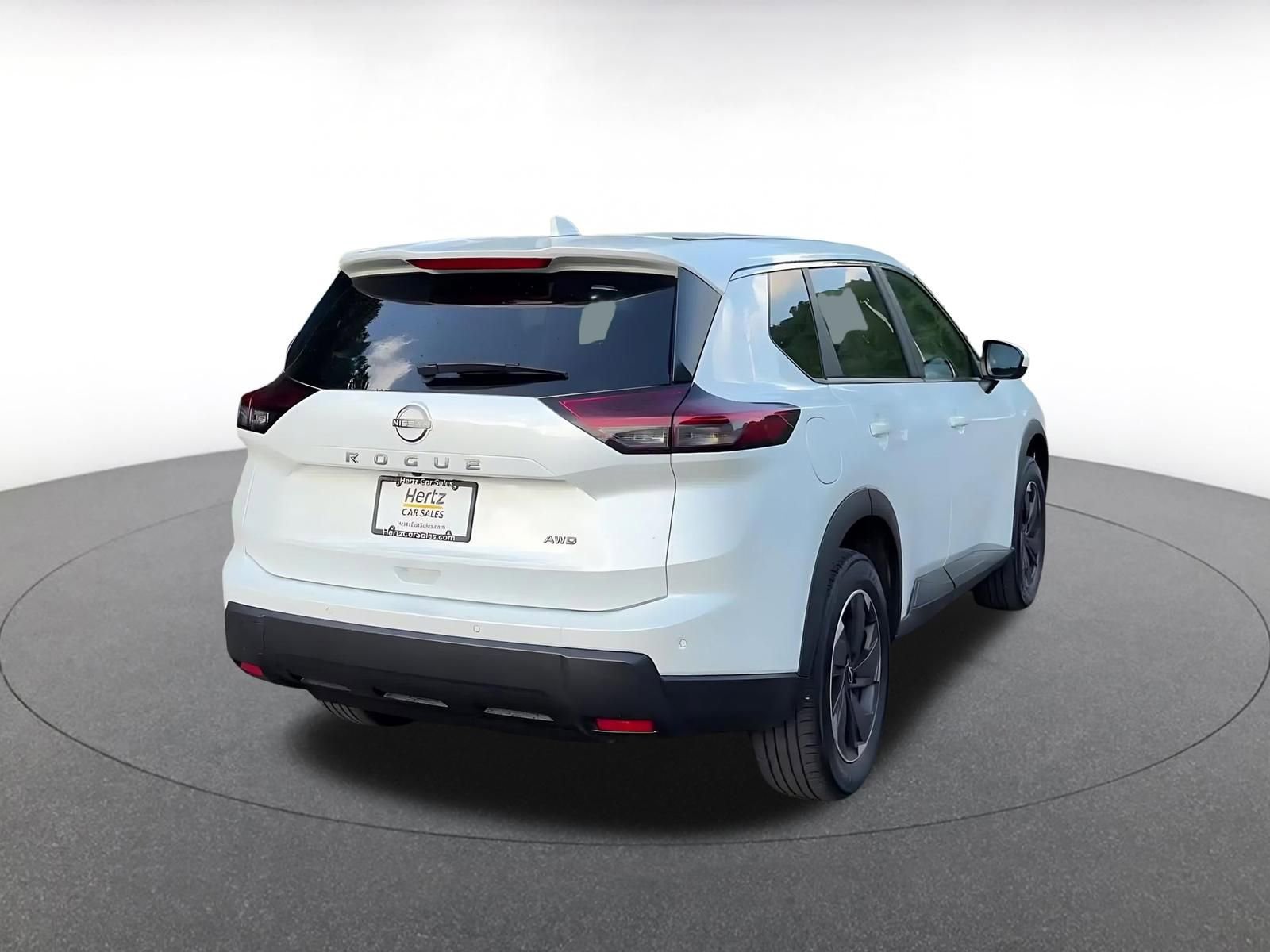 Thumbnail: 2025 Nissan Rogue - 14