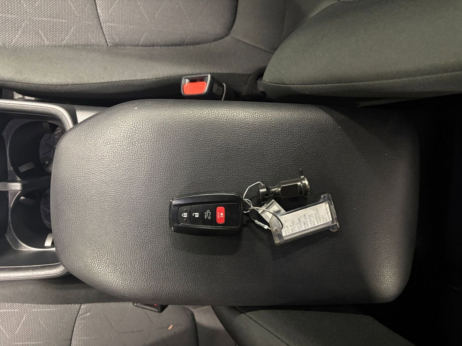 Thumbnail: 2025 Toyota RAV4 - 22