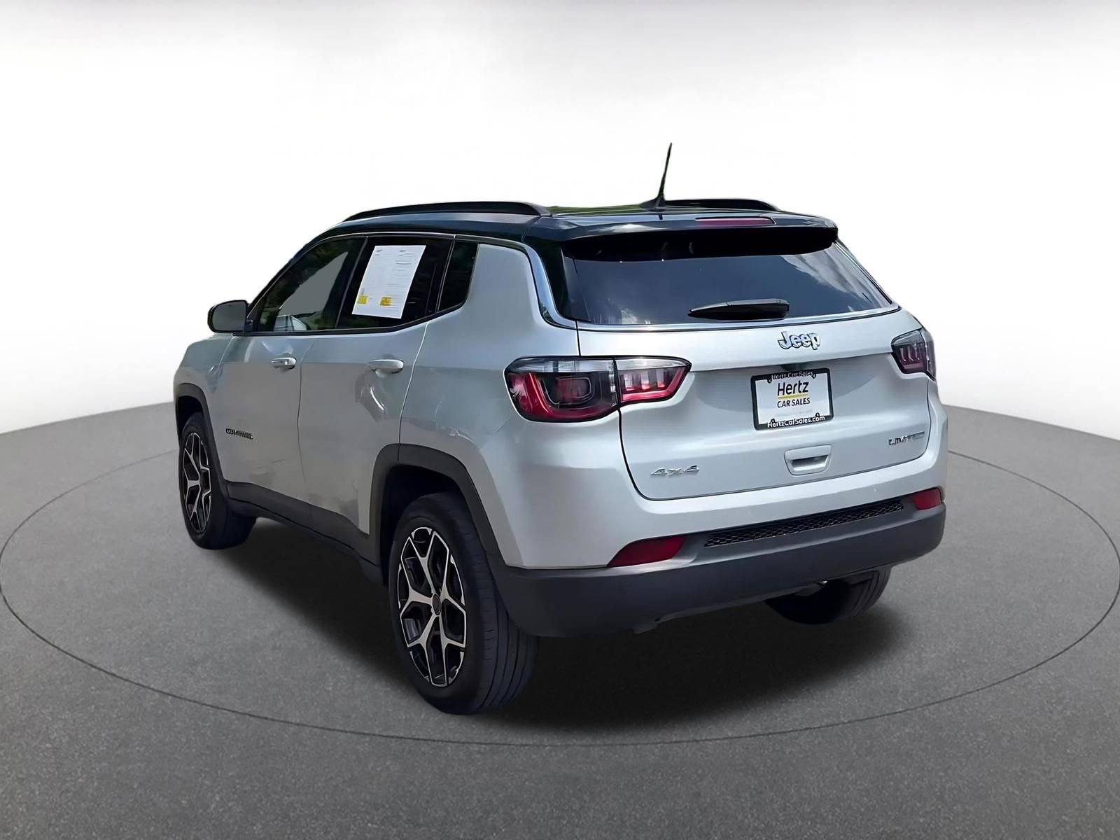 Thumbnail: 2025 Jeep Compass - 10