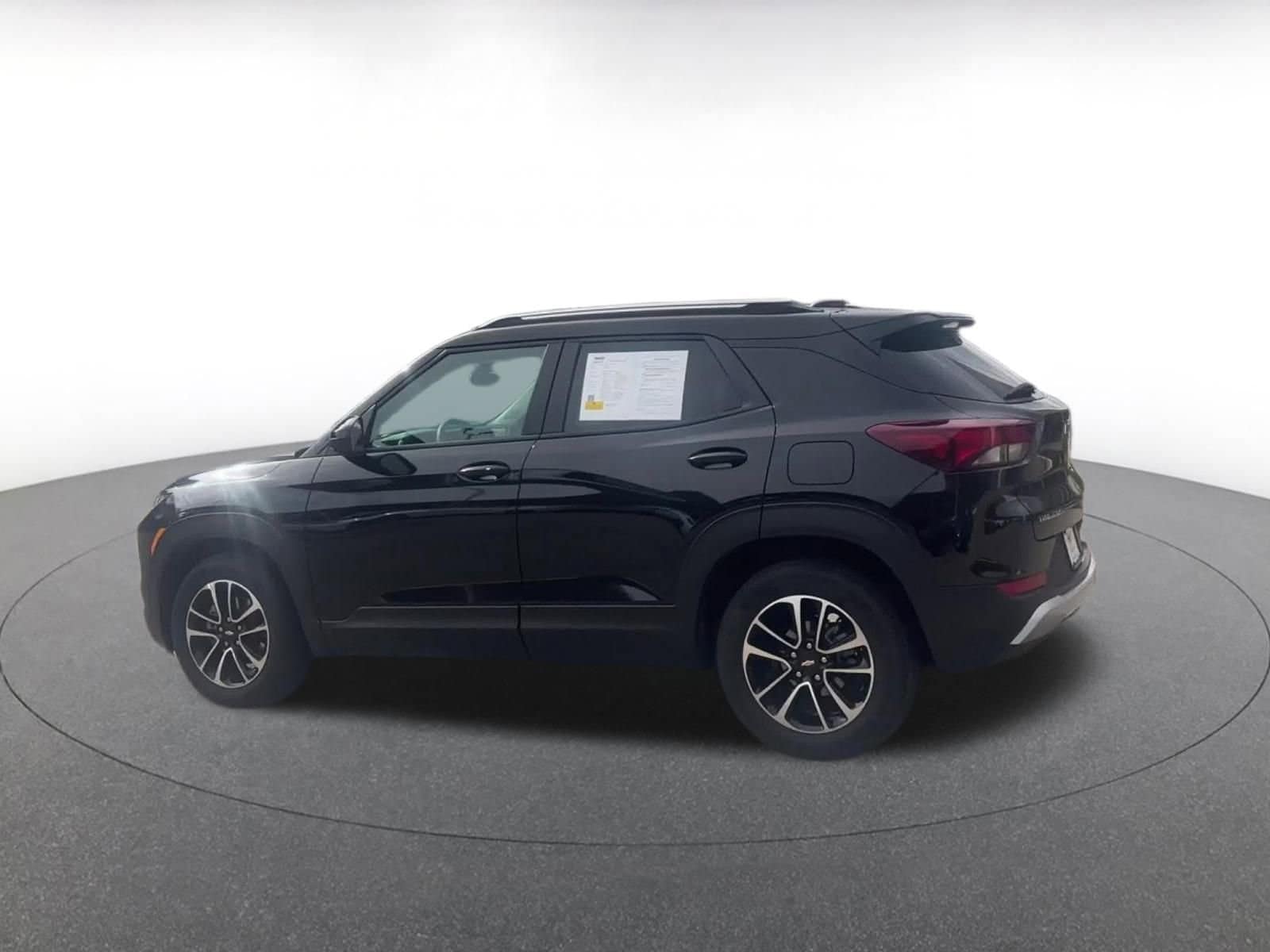 Thumbnail: 2025 Chevrolet TrailBlazer - 10