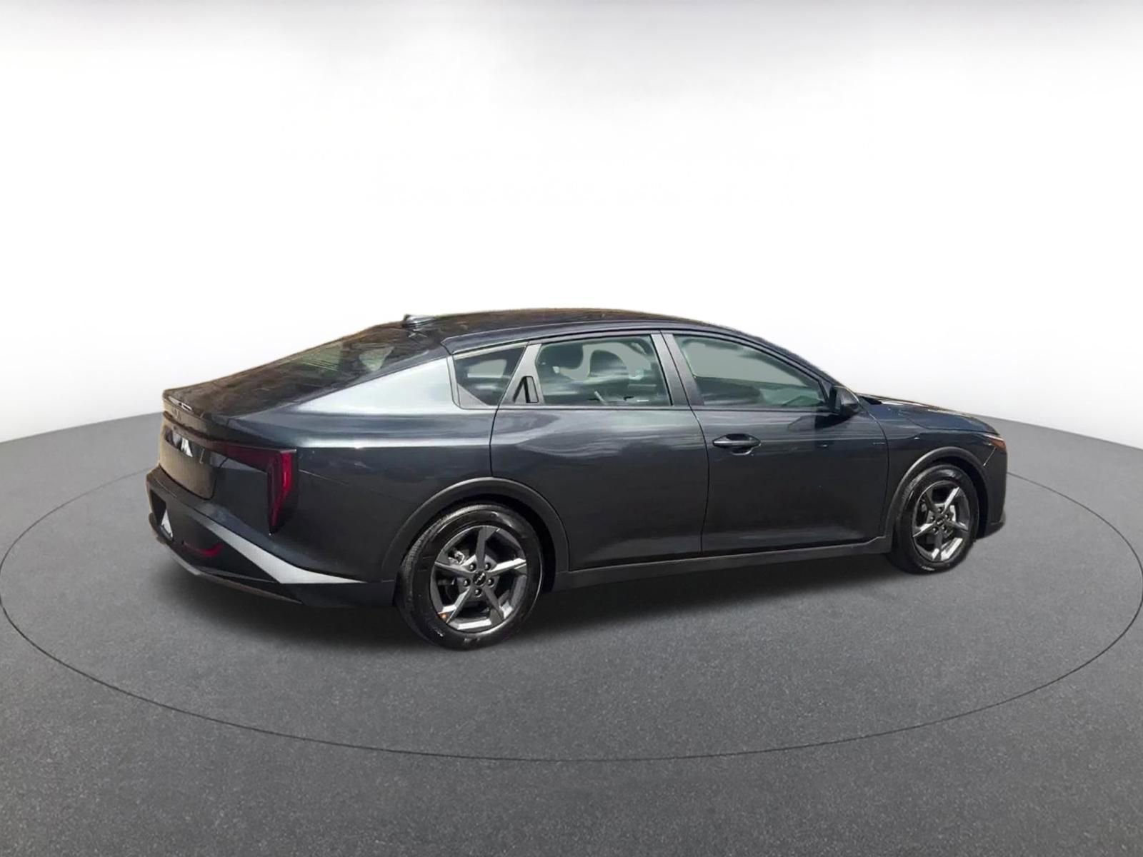 Thumbnail: 2025 Kia K4 - 15