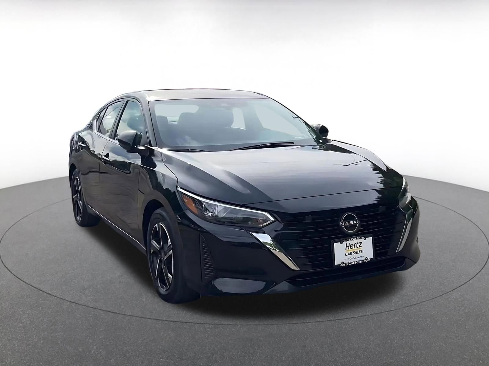 Thumbnail: 2025 Nissan Sentra - 3